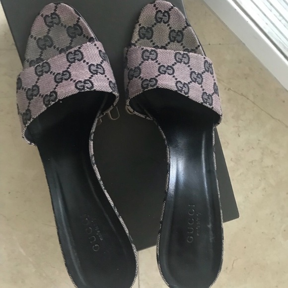 Authentic Gucci Mules - Picture 9 of 11